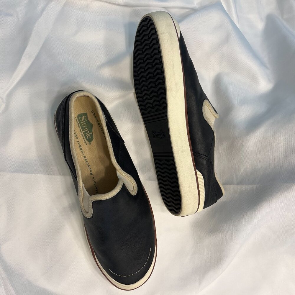 Simple Slip On Leather  NWOB - Picture 3 of 6